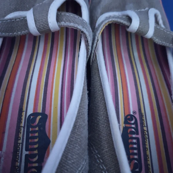 Simple Tan and Pink Women's Sneakers - Picture 4 of 9